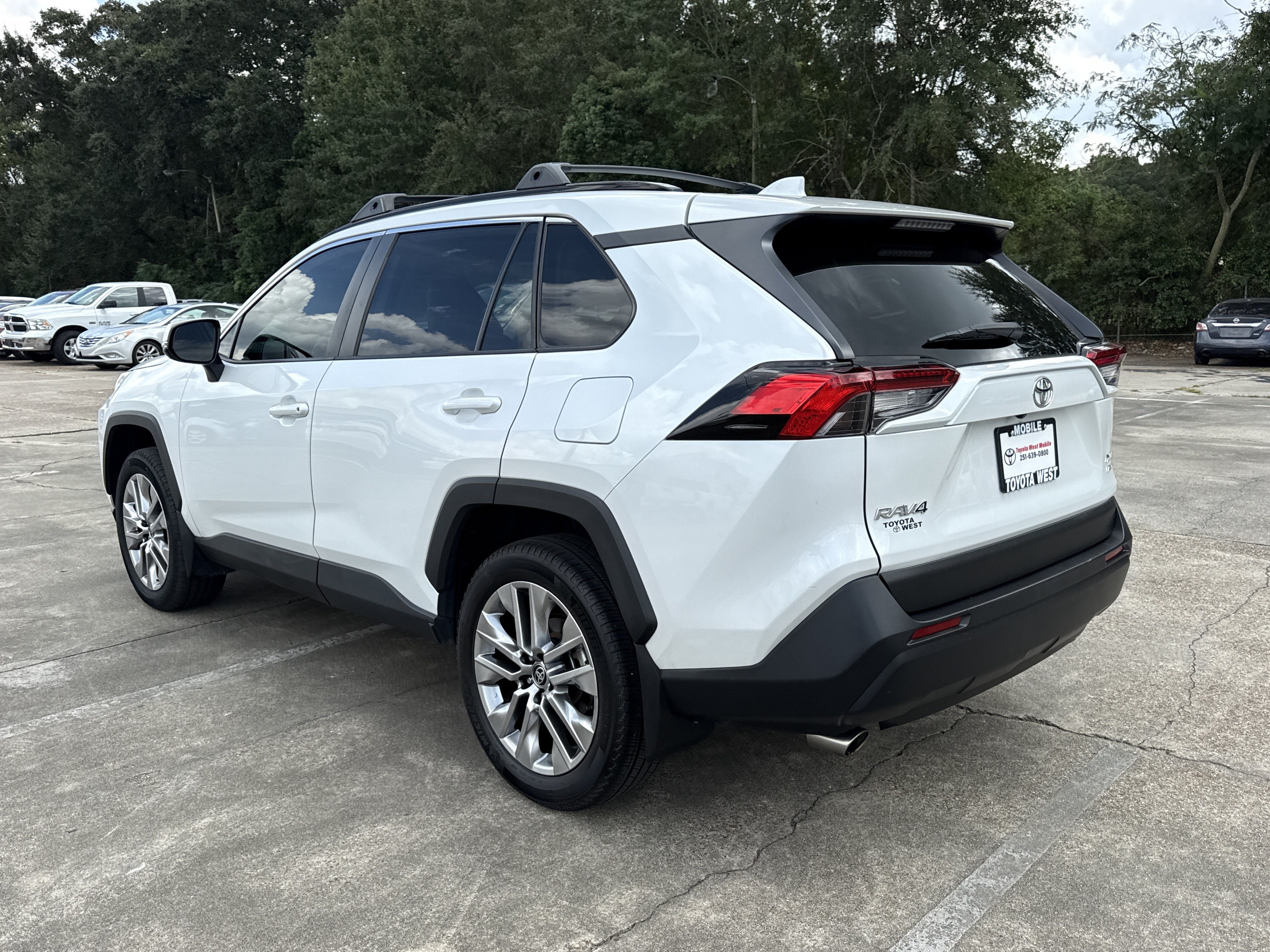 2024 Toyota RAV4 XLE Premium
