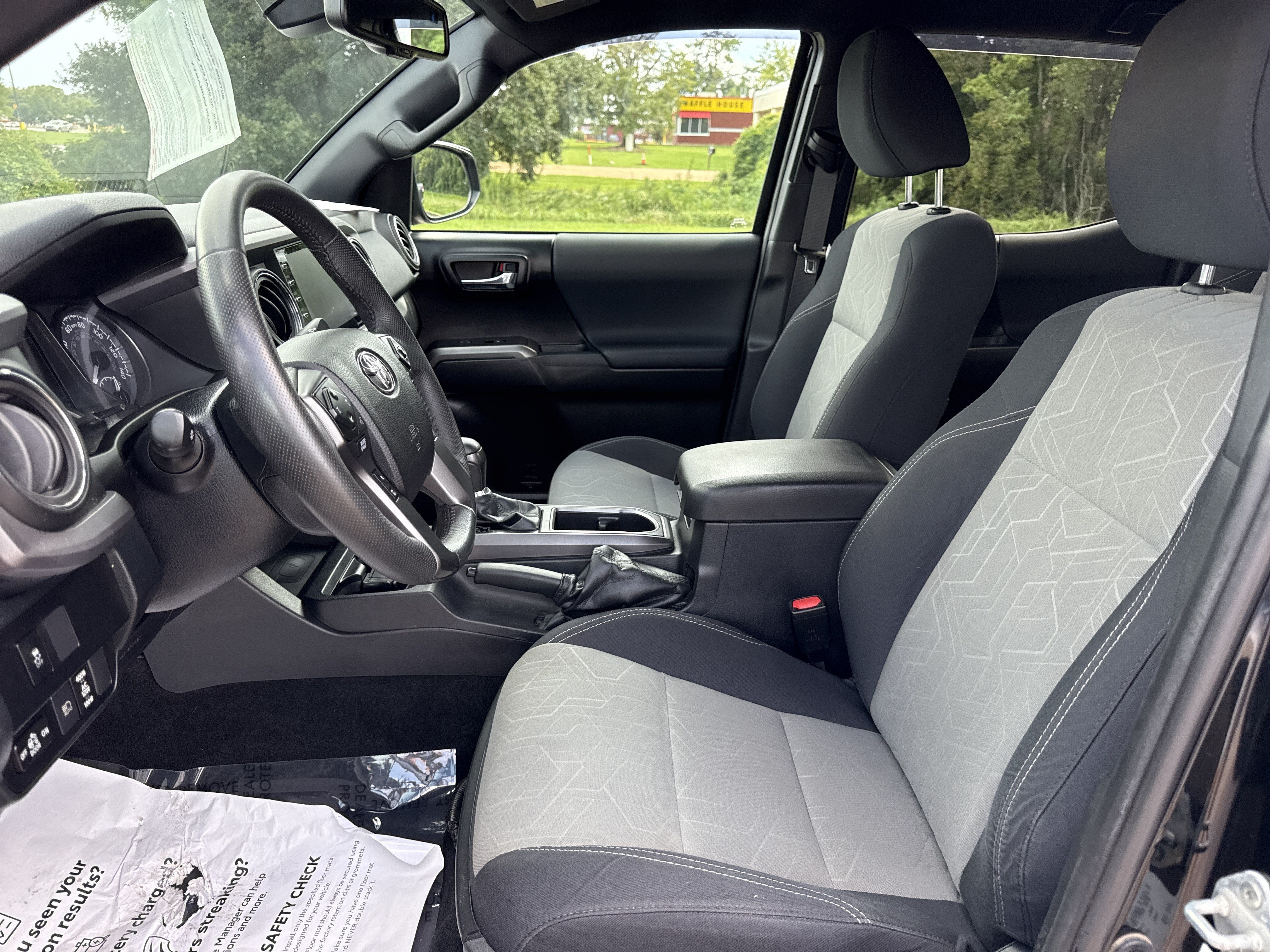 2022 Toyota Tacoma 2WD TRD Sport