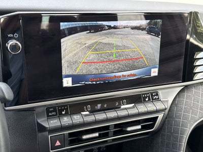 2025 Toyota Camry XLE