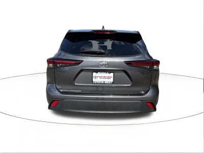2025 Toyota Highlander LE