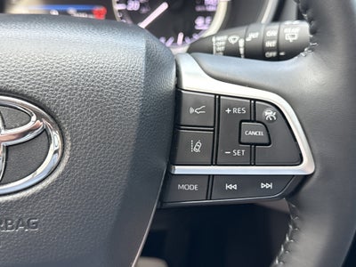 2024 Toyota Highlander XLE