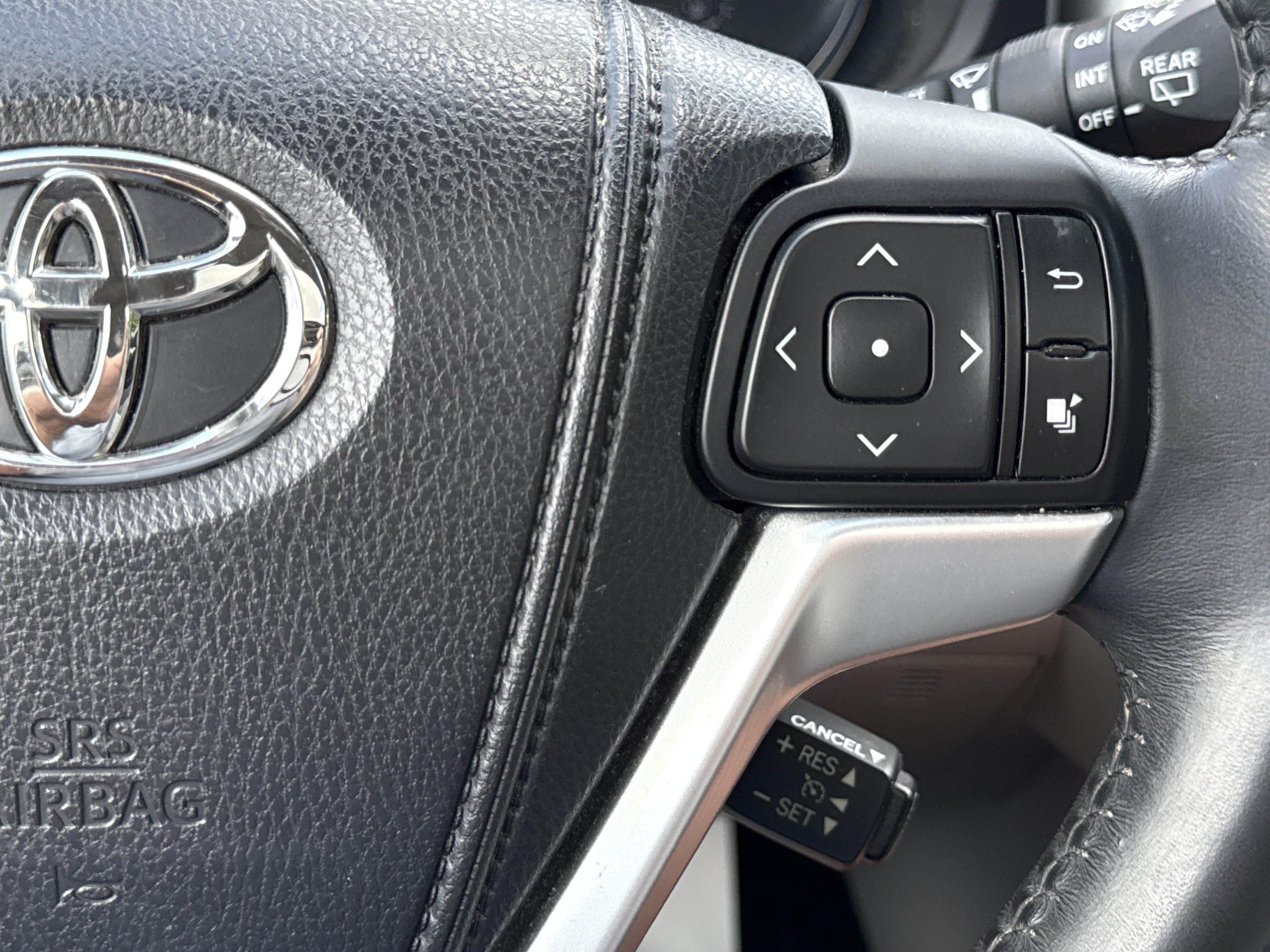 2014 Toyota Highlander XLE