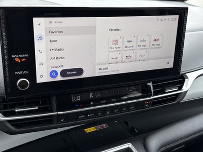 2025 Toyota Sienna Base