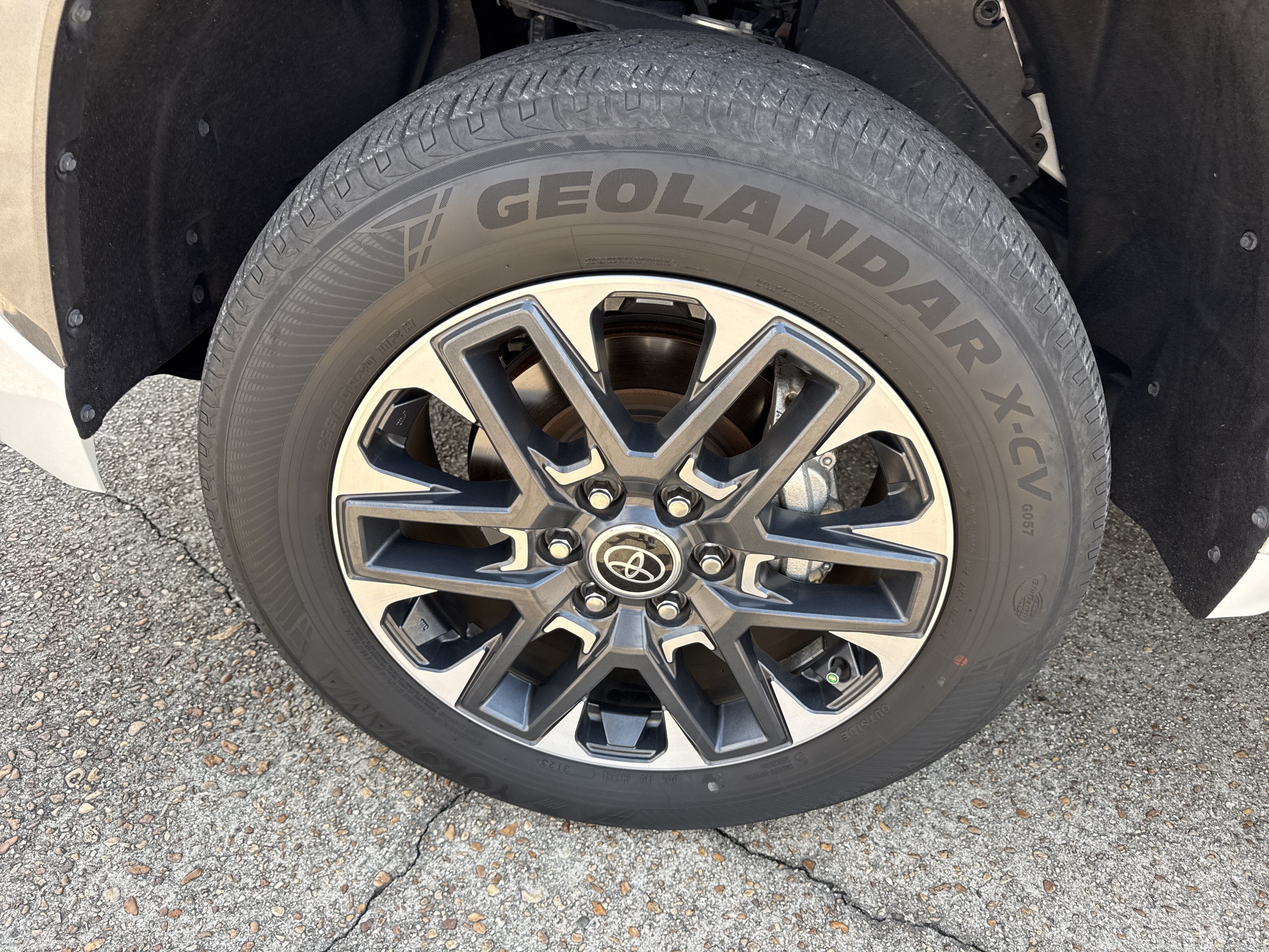 2024 Toyota Tundra 4WD Limited Hybrid