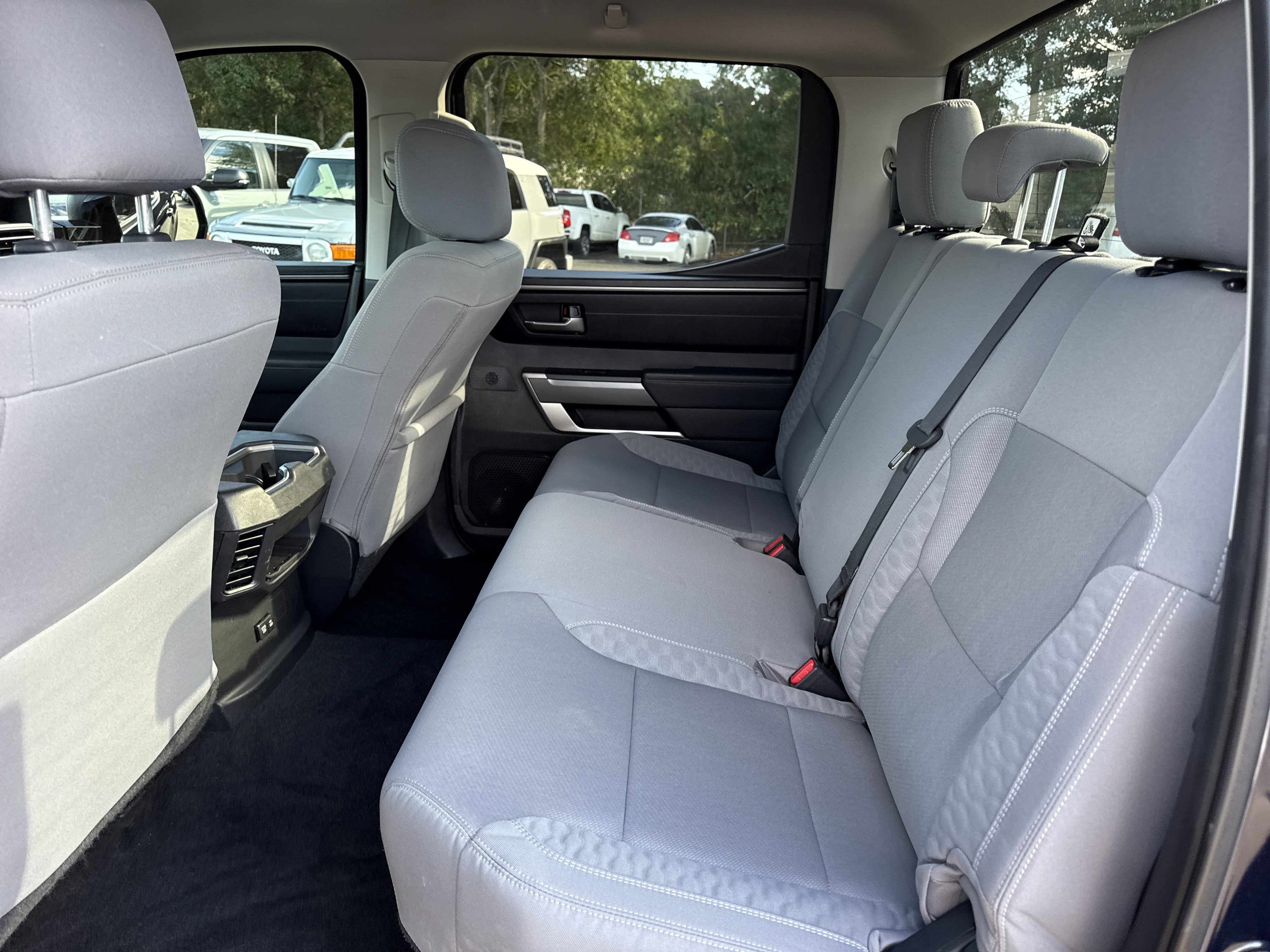 2024 Toyota Tundra 4WD SR5
