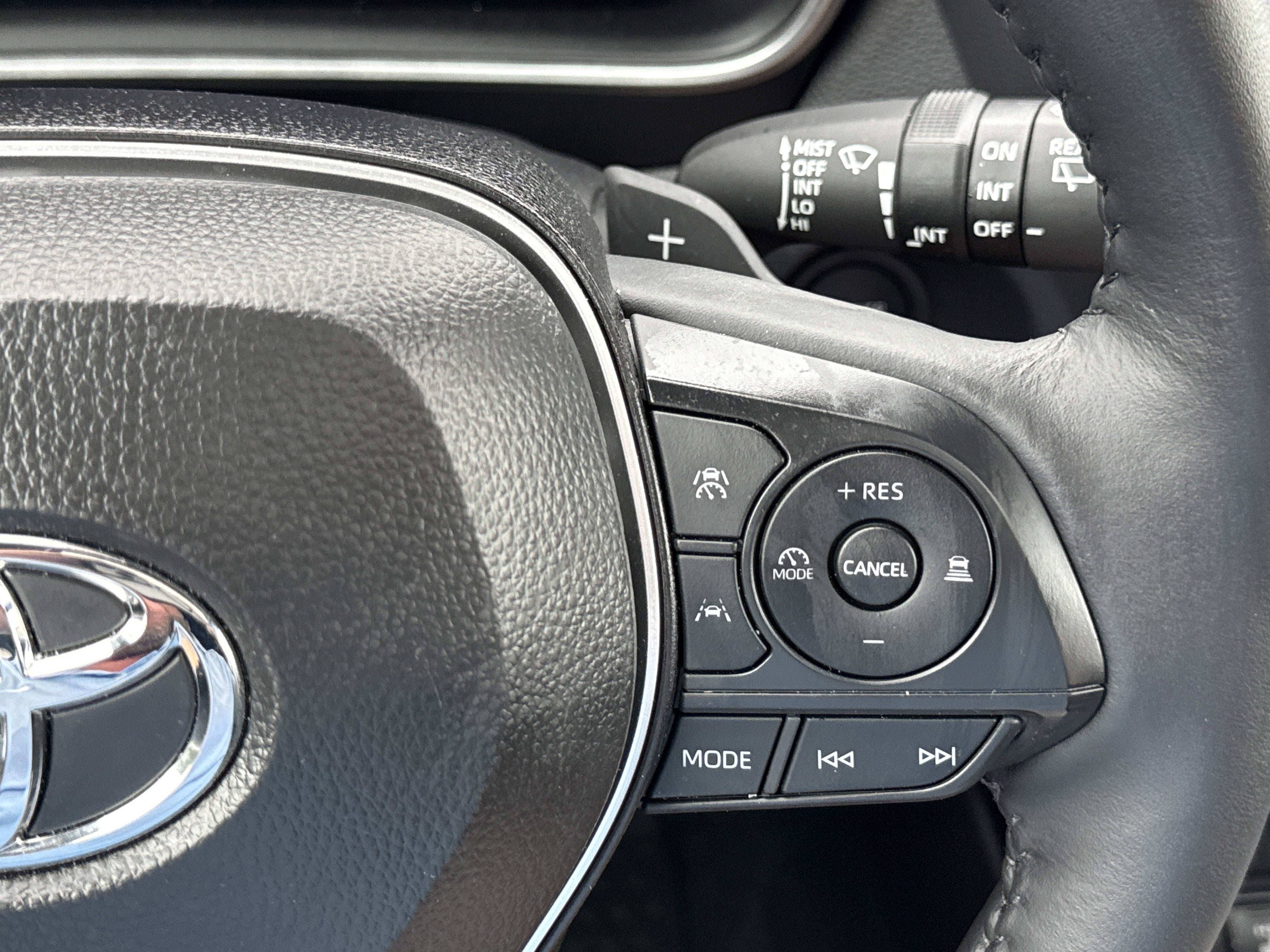 2026 Toyota Corolla Cross Hybrid XSE