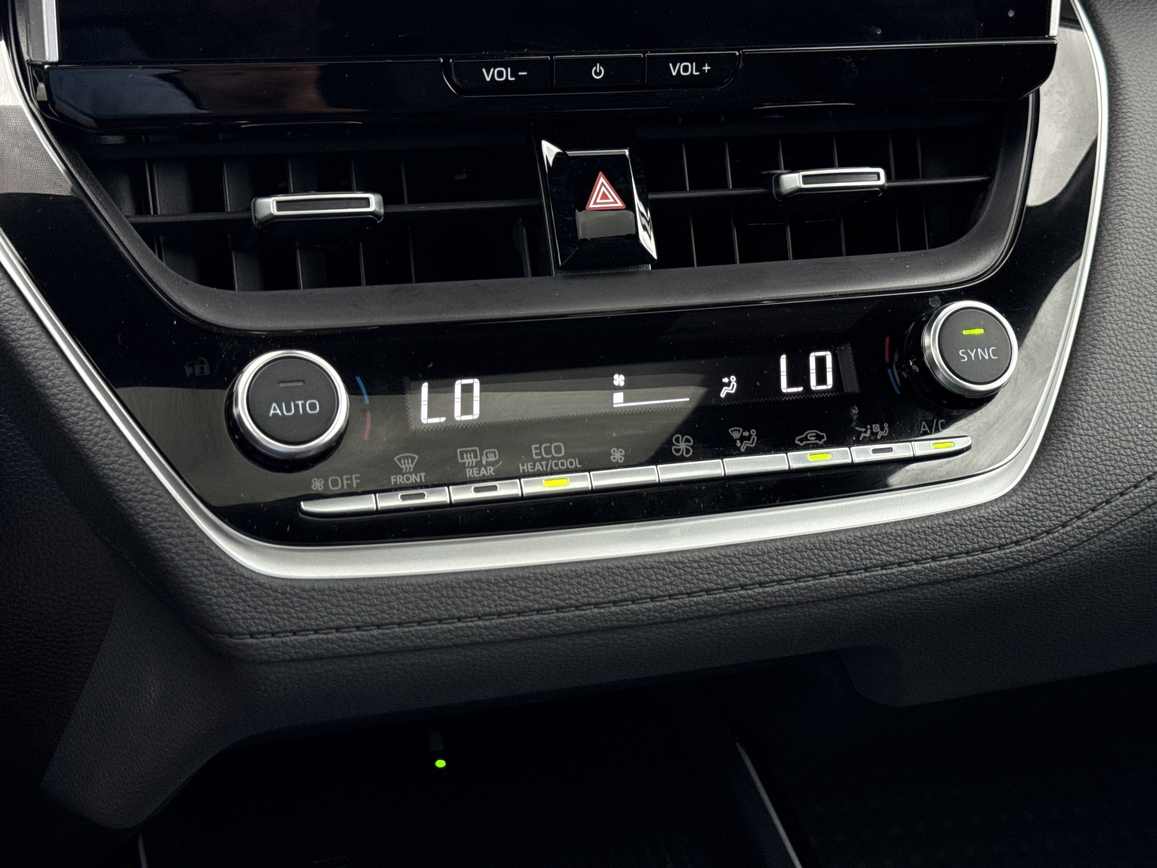 2026 Toyota Corolla Cross Hybrid XSE