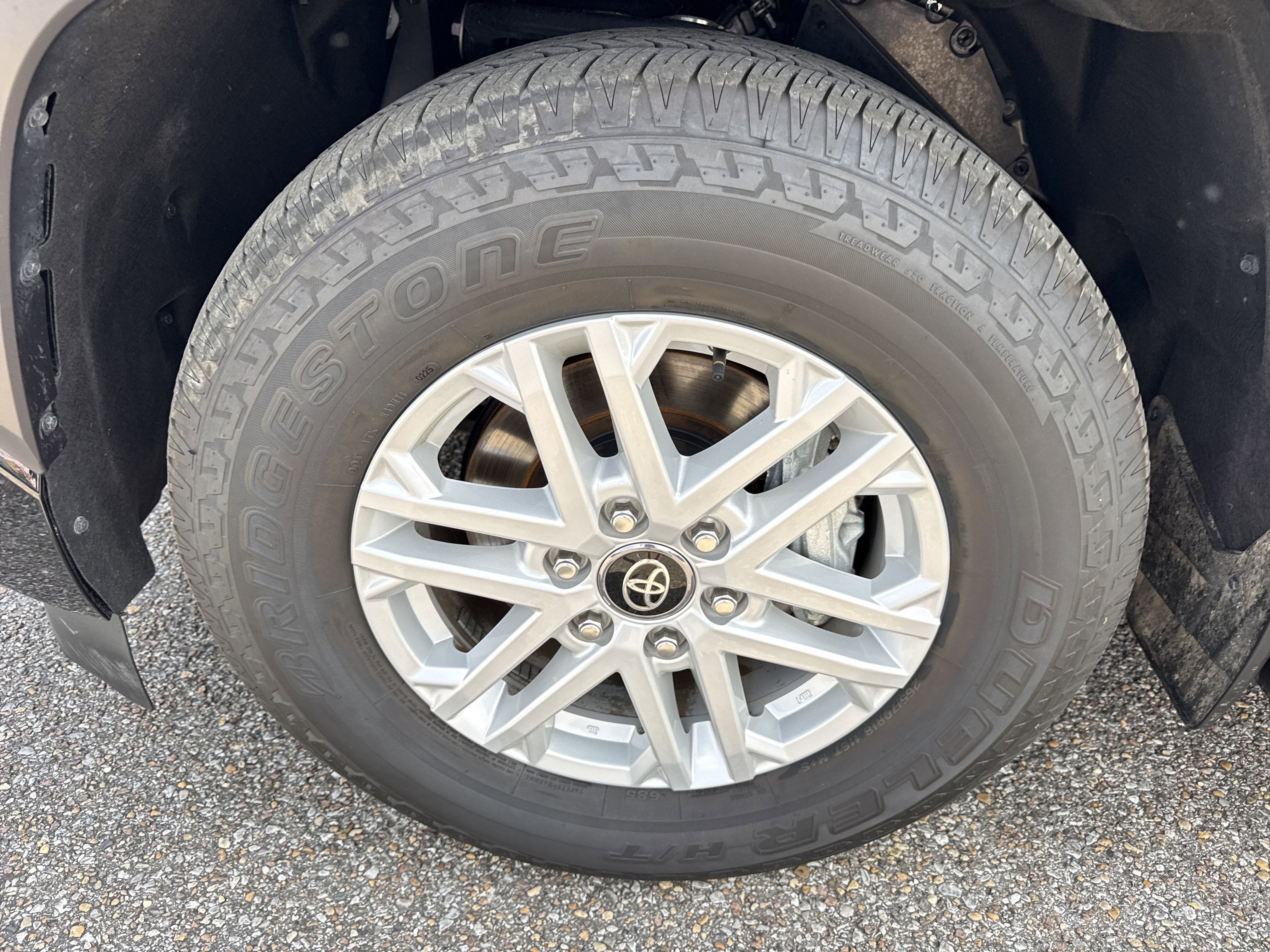 2025 Toyota Sequoia Base