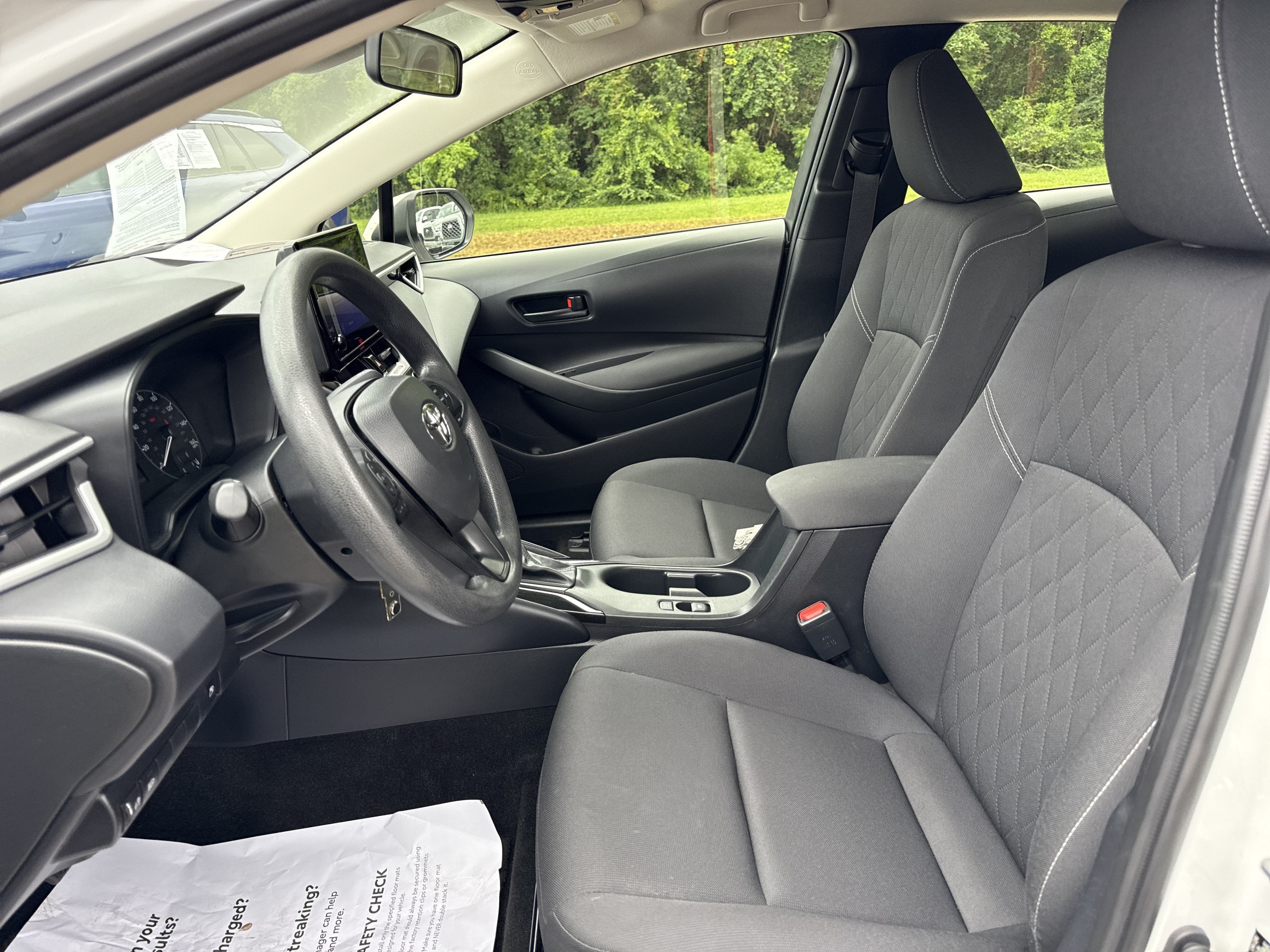 2025 Toyota Corolla Hybrid LE